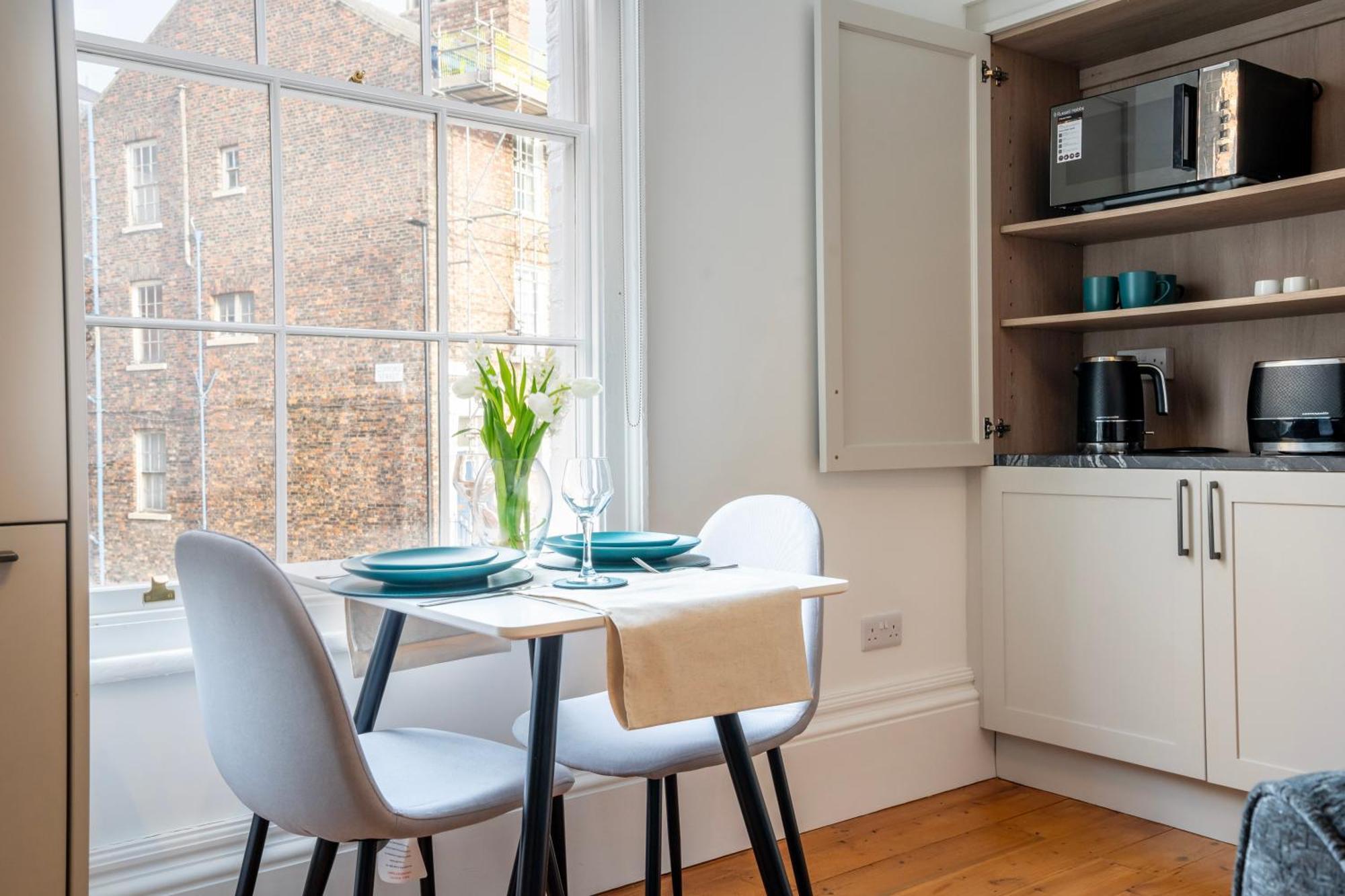 Peckitt Street Apartments Йорк Экстерьер фото